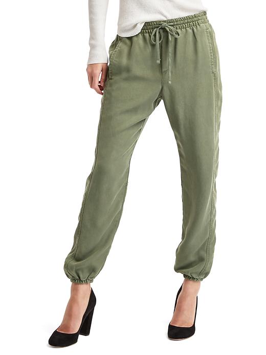 gap green joggers