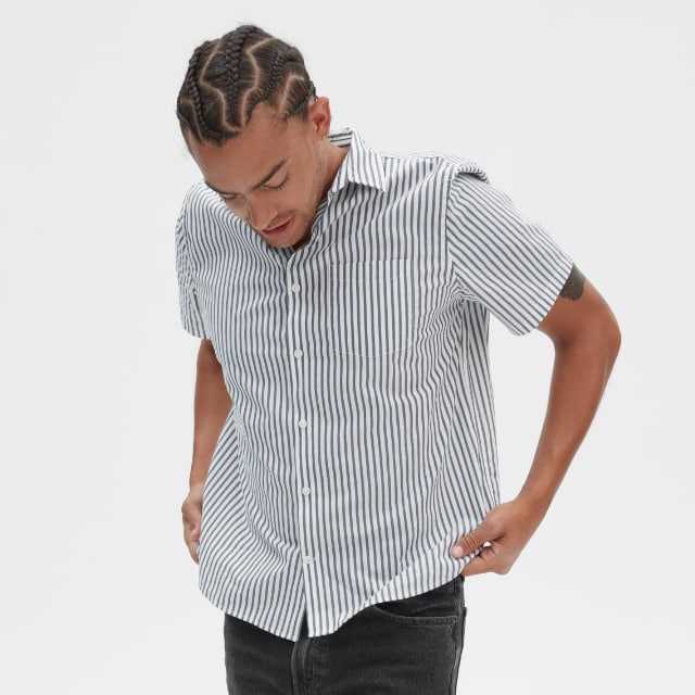 gap men's untucked shirts