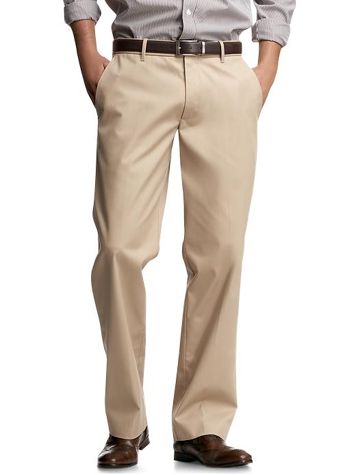 Image number 1 showing, The tailored khaki (relaxed fit)