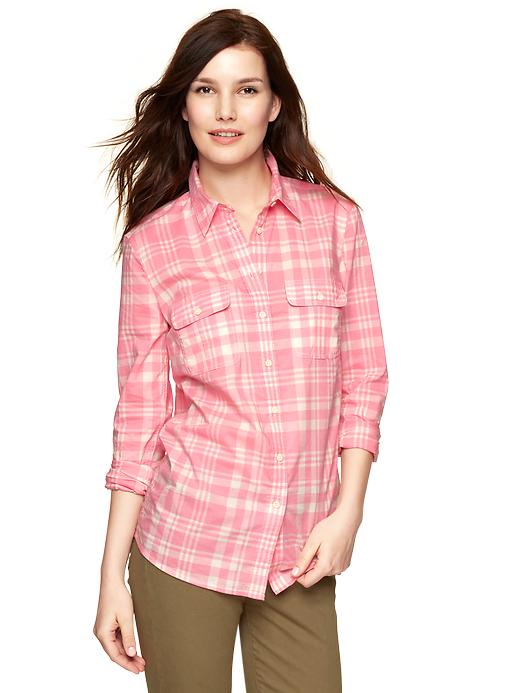 View large product image 1 of 1. Fitted boyfriend plaid shirt