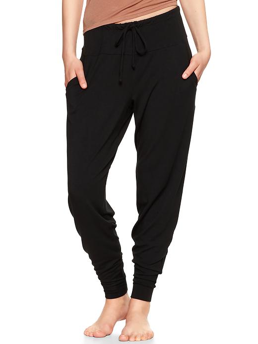 Pure Body pocket pants | Gap