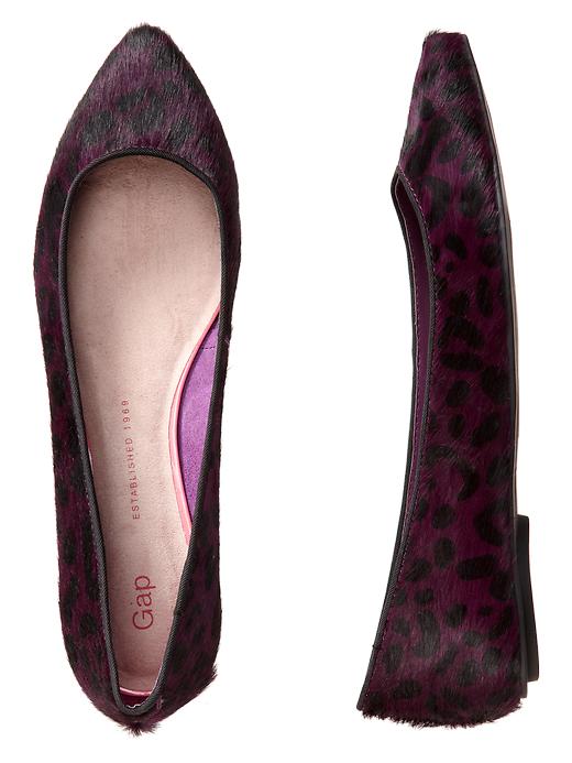 Printed pointy flats