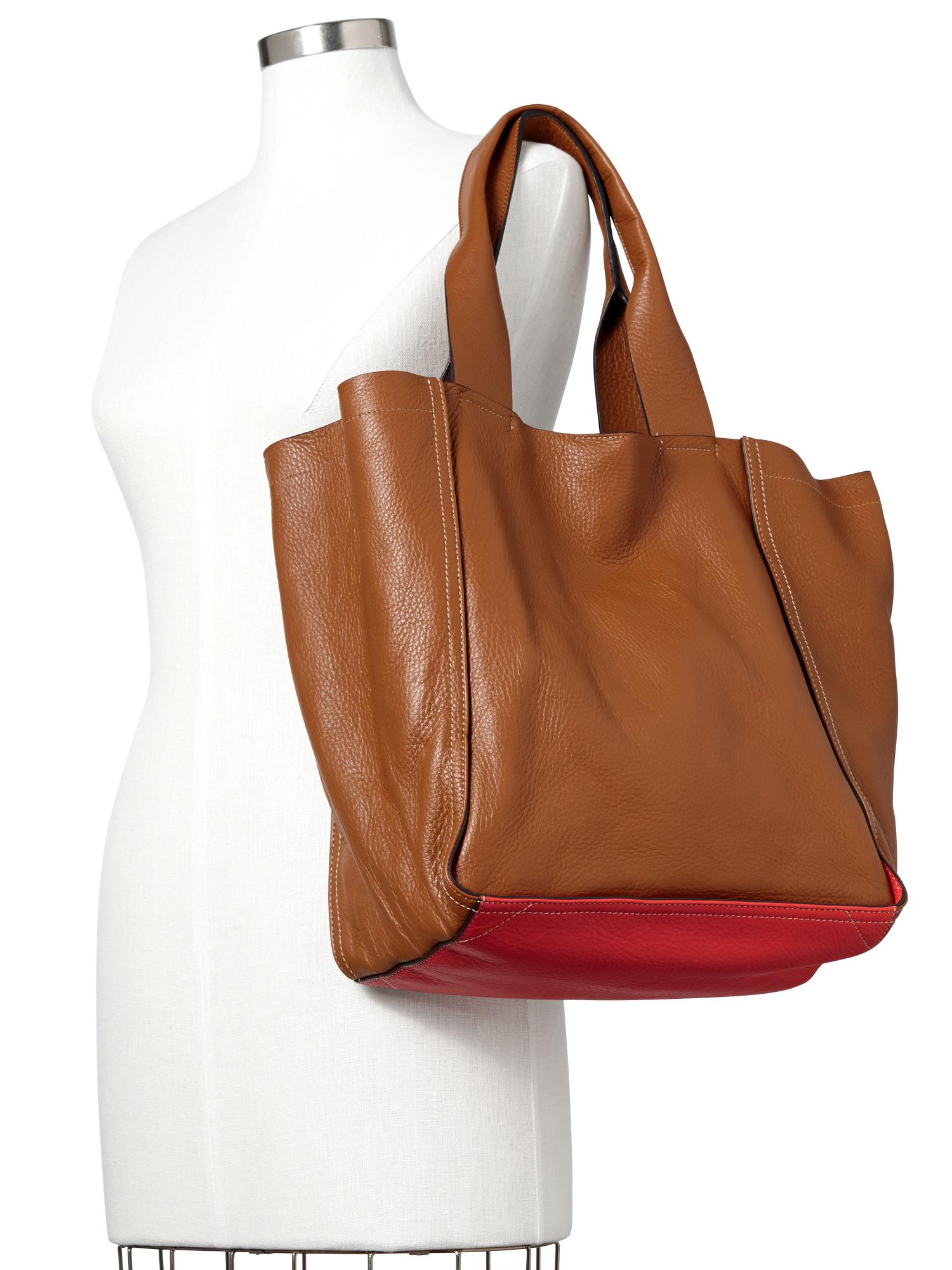 Gap leather 2024 tote