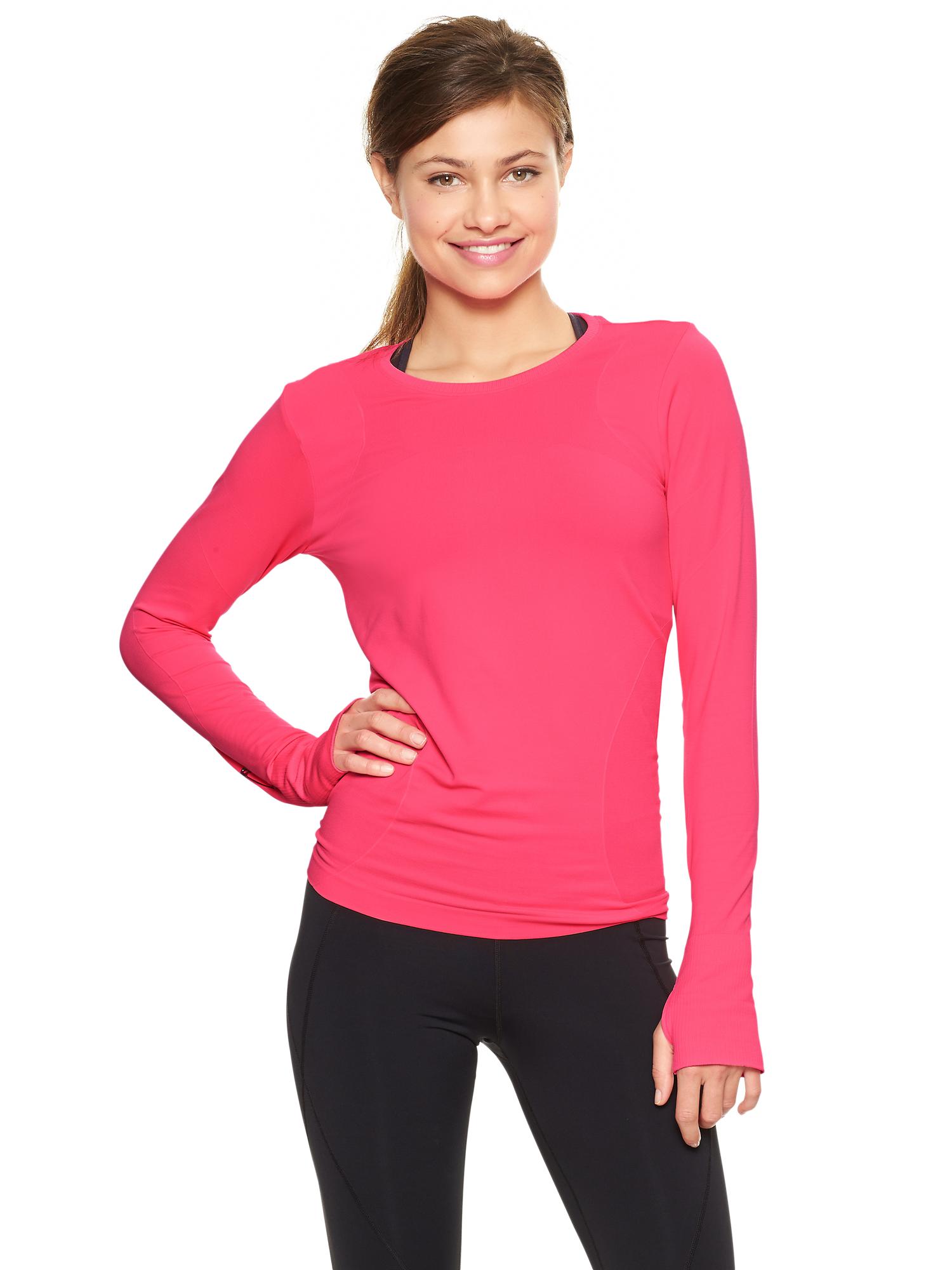 GapFit Motion Long Sleeve Tee Athletic Activewear Workout Comfy Medium -  $20 - From Charelle