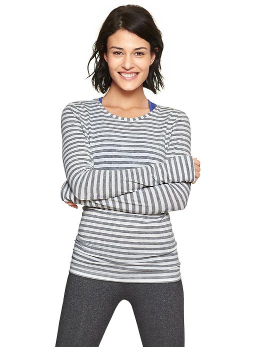 View large product image 1 of 1. GapFit Breathe thin-stripe T