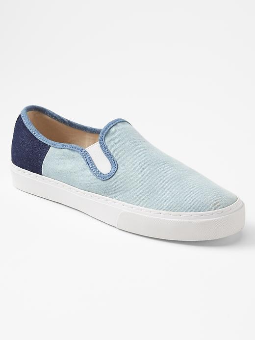 View large product image 1 of 1. Slip-on sneakers