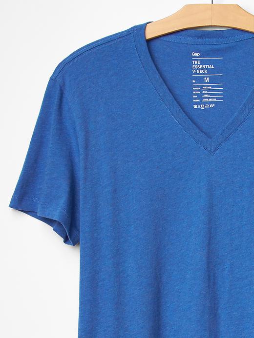 Essential deep V-neck t-shirt | Gap