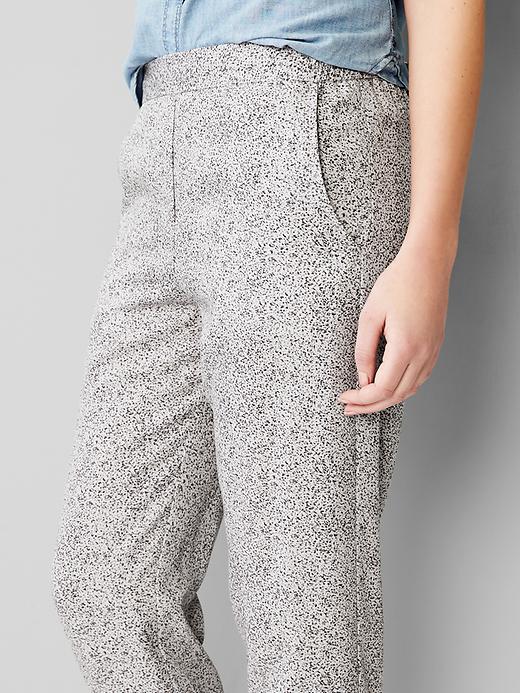 Image number 3 showing, Printed TENCEL&#153 jogger pants