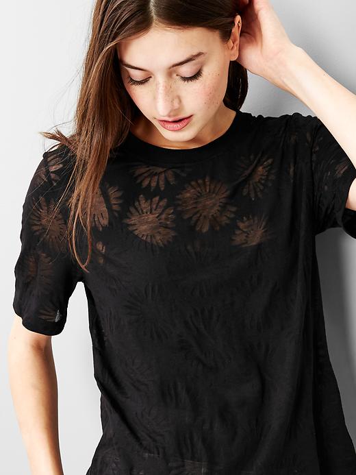 Image number 2 showing, Daisy burnout tee