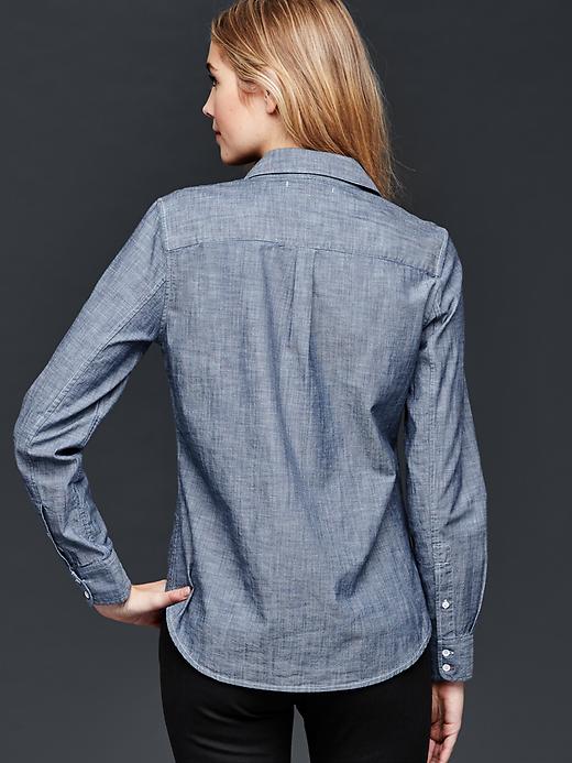 Image number 2 showing, Fitted boyfriend chambray shirt