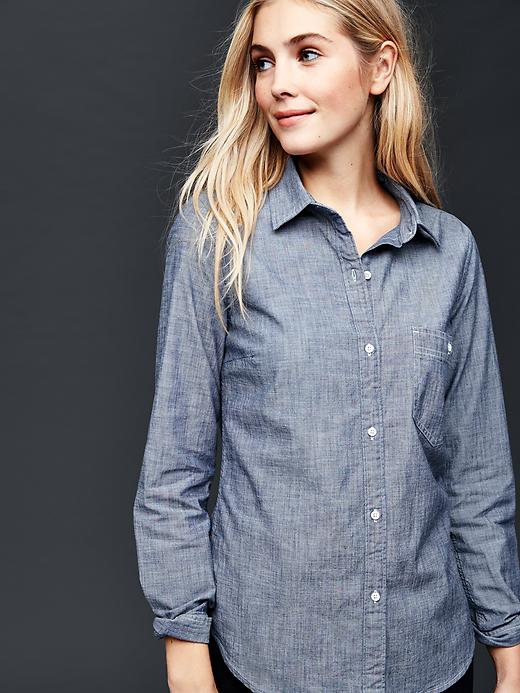 Image number 1 showing, Fitted boyfriend chambray shirt