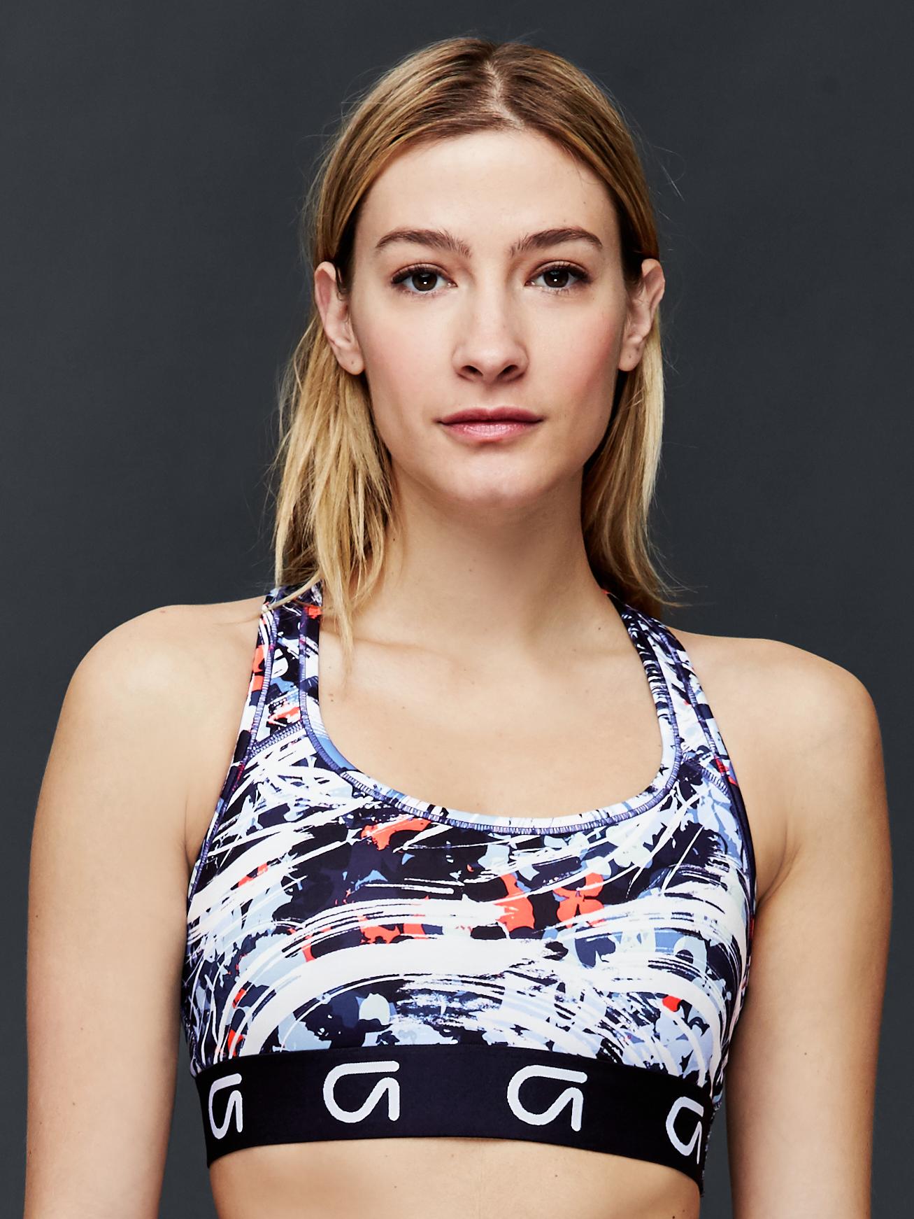 Coolmax store sports bra