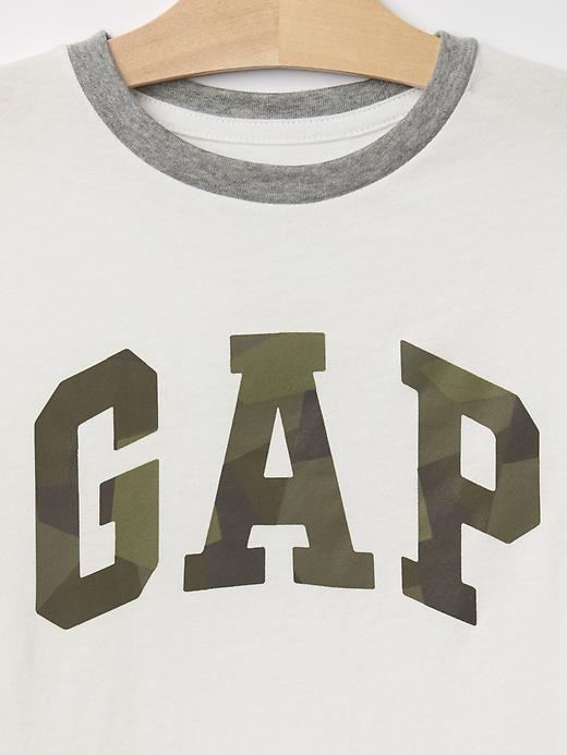 Image number 3 showing, Camo logo tee