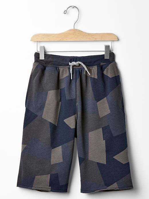 Image number 1 showing, Geo camo shorts
