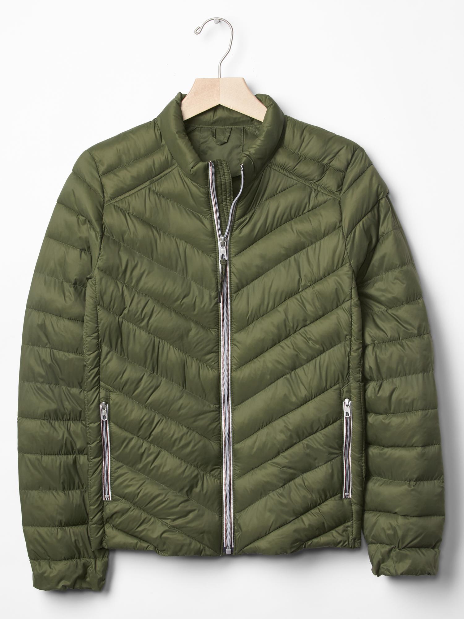 Gap coldcontrol lite hot sale puffer jacket