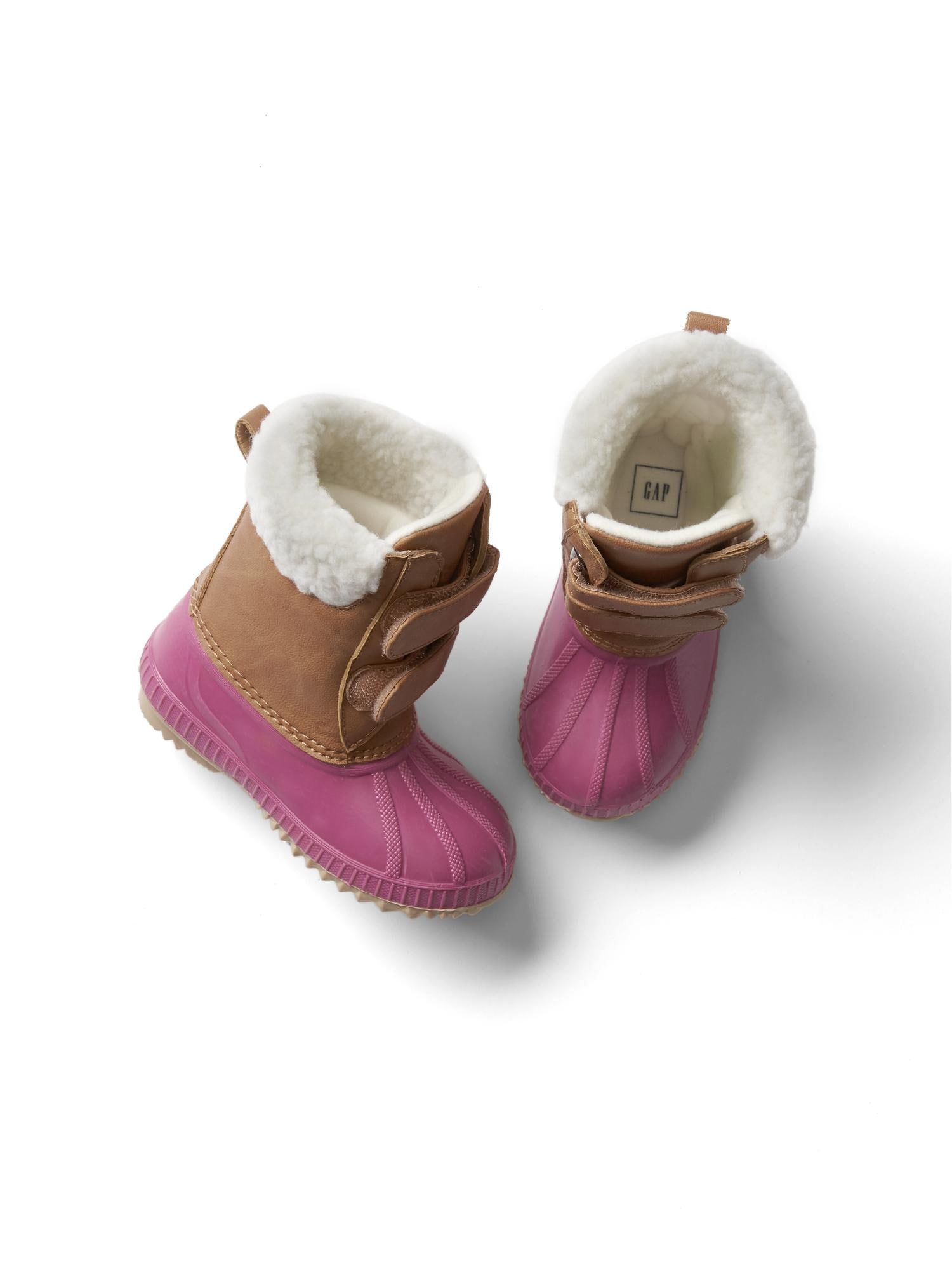 Baby gap duck online boots