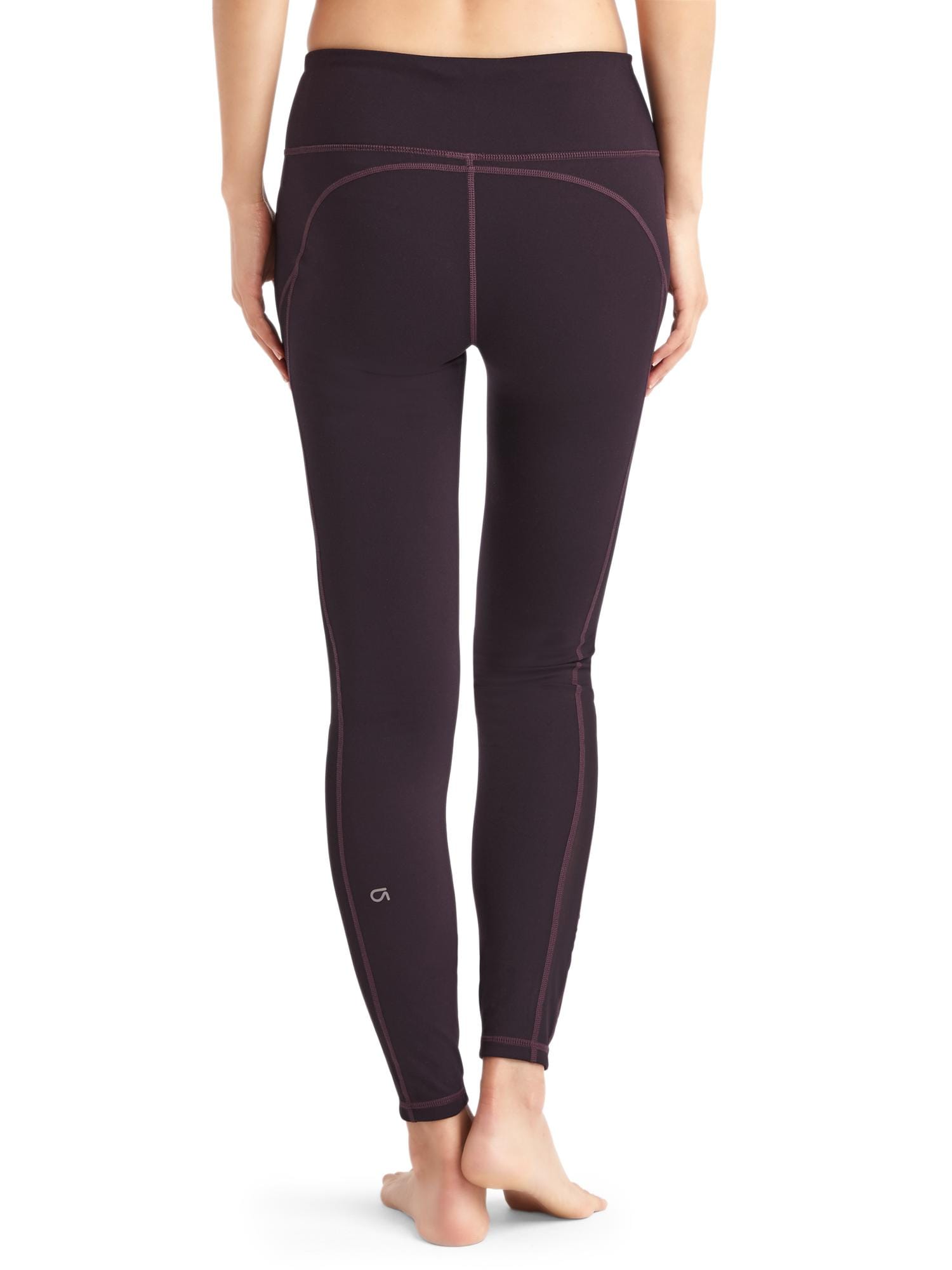 GapFit Blackout Technology gFast mesh-panel leggings