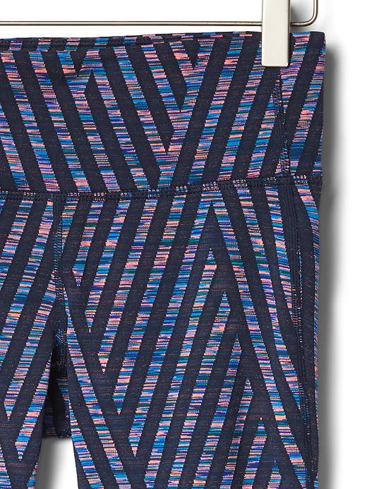 Women's Nike Legend 2.0 Zig-Zag Capri Leggings