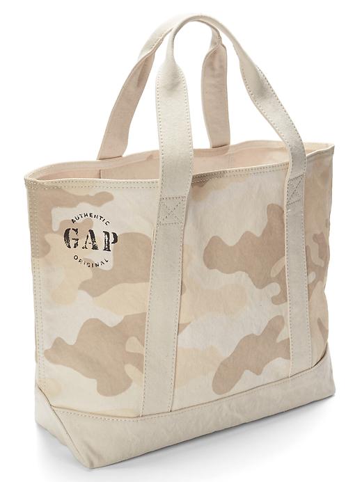 Image number 1 showing, Medium camo utility tote