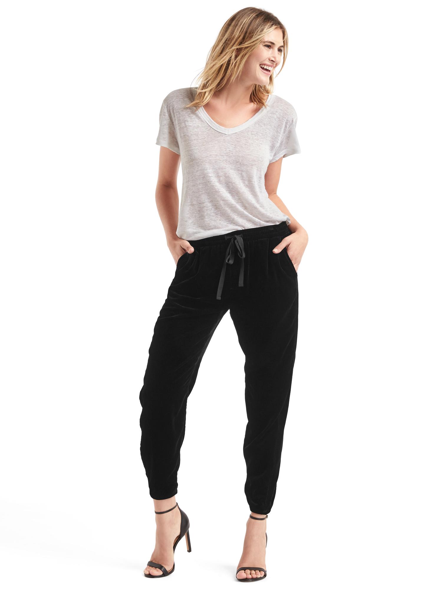 Gap discount velvet joggers