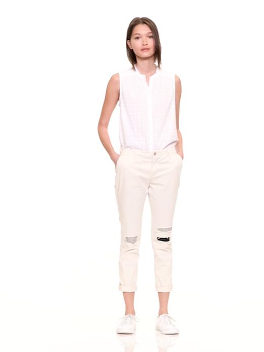 Destructed patch girlfriend chinos