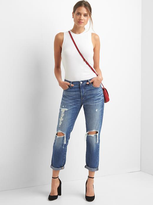 Image number 3 showing, Mid Rise Relaxed Boyfriend Jeans with Destruction