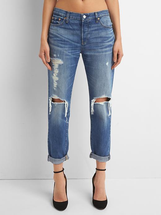 Image number 7 showing, Mid Rise Relaxed Boyfriend Jeans with Destruction