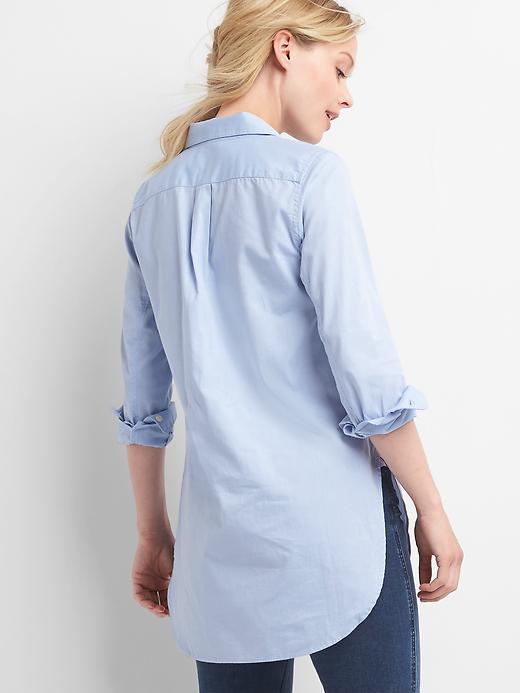 Image number 2 showing, Maternity Tailored Oxford Tunic Shirt