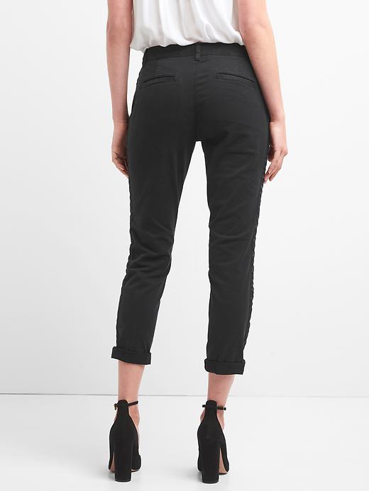 Image number 2 showing, Girlfriend Chinos with Satin-Stripe in Twill