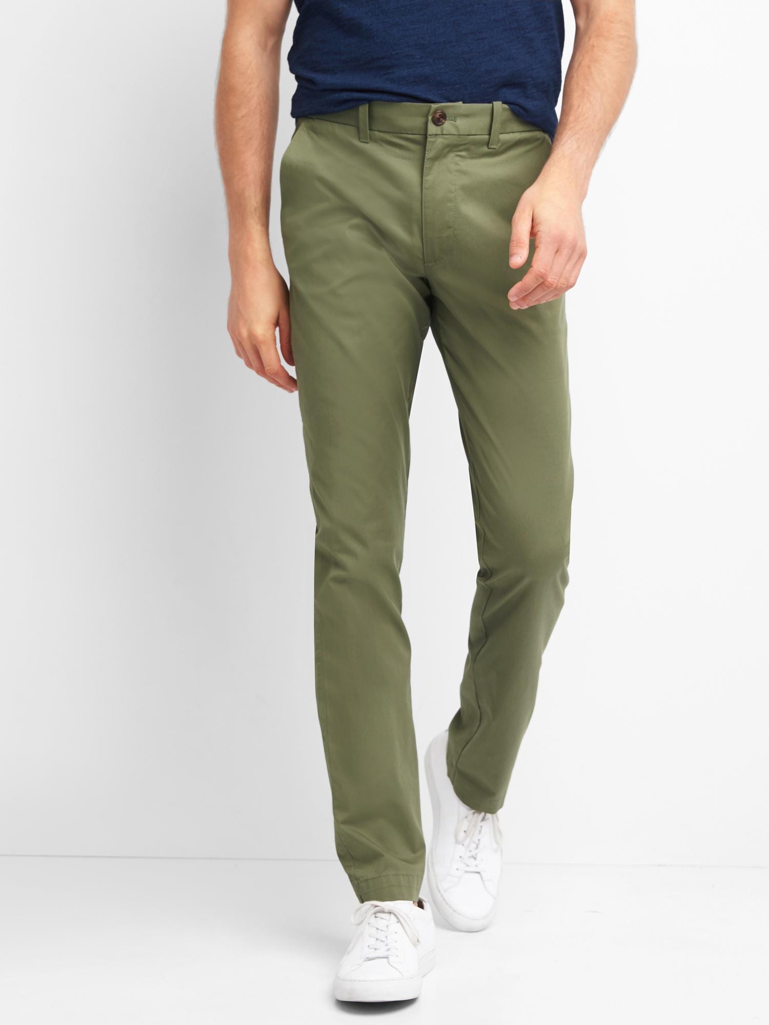 Gap Modern Khakis in Slim Fit with GapFlex brown - 440943303