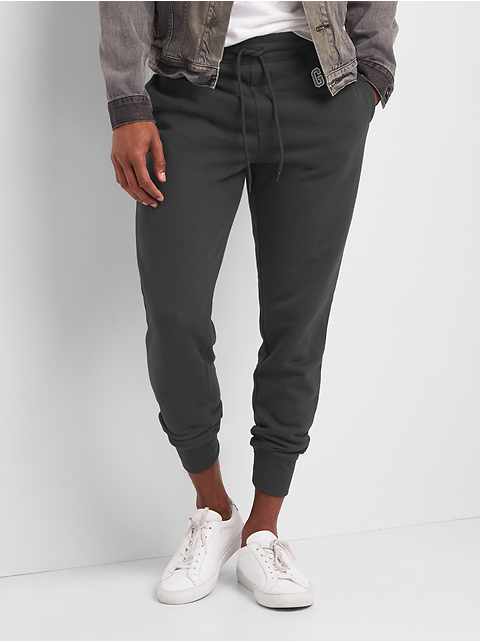 gap logo joggers mens