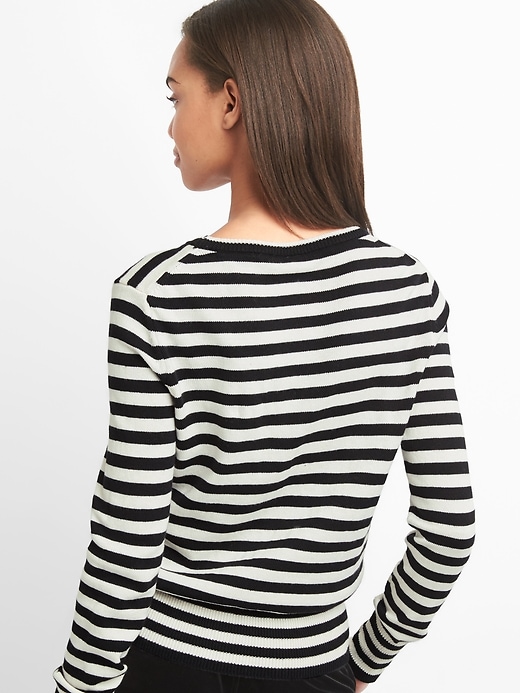 Image number 2 showing, Graphic stripe pullover sweater