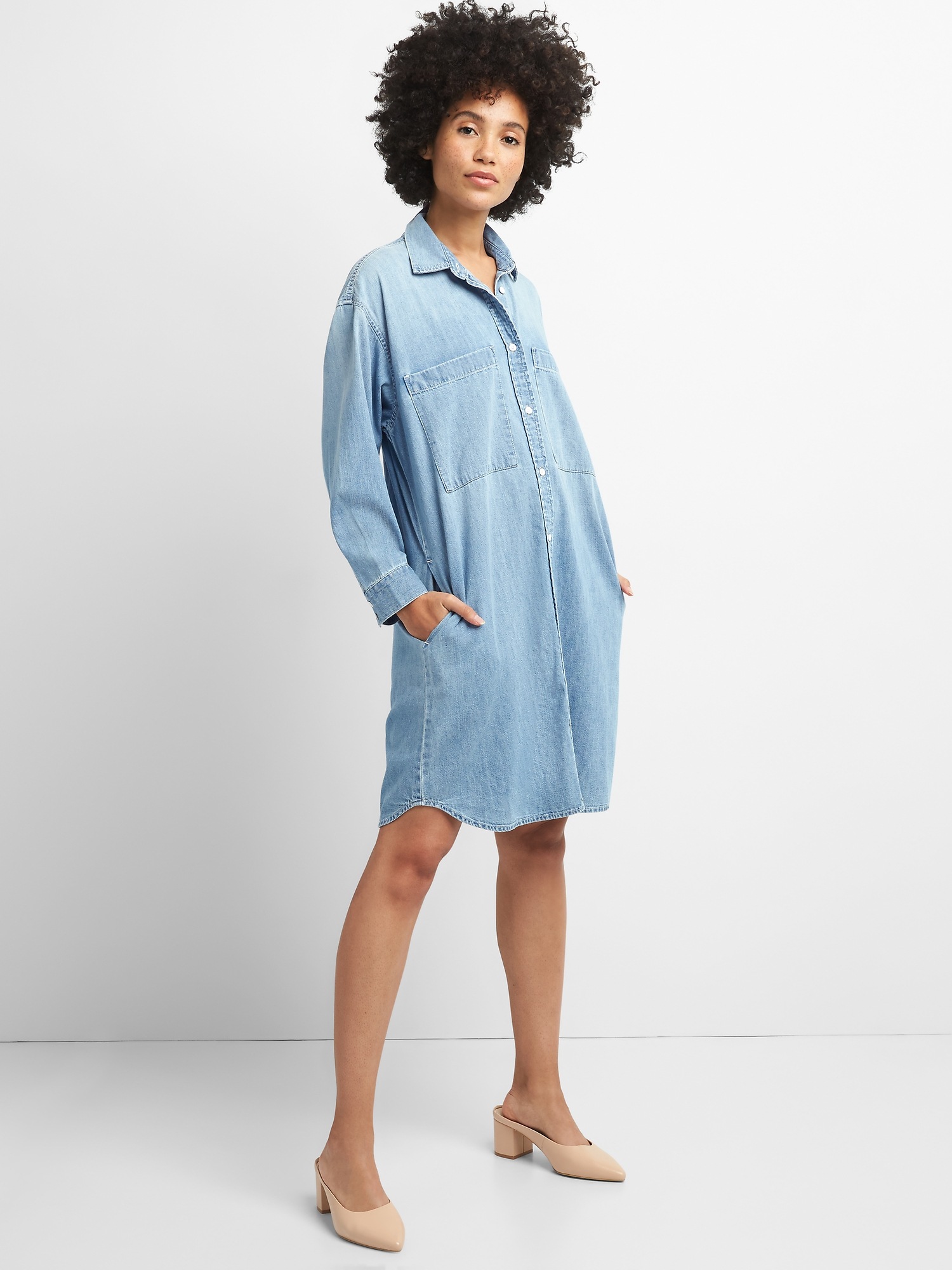 2 Gap sweatshirts and 1 denim hotsell Liz dress