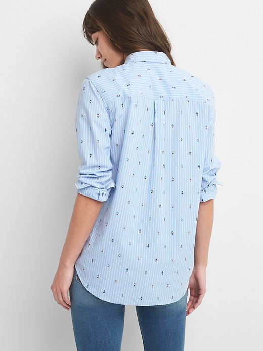 Image number 2 showing, Arrow Print Stripe Boyfriend Popover Shirt