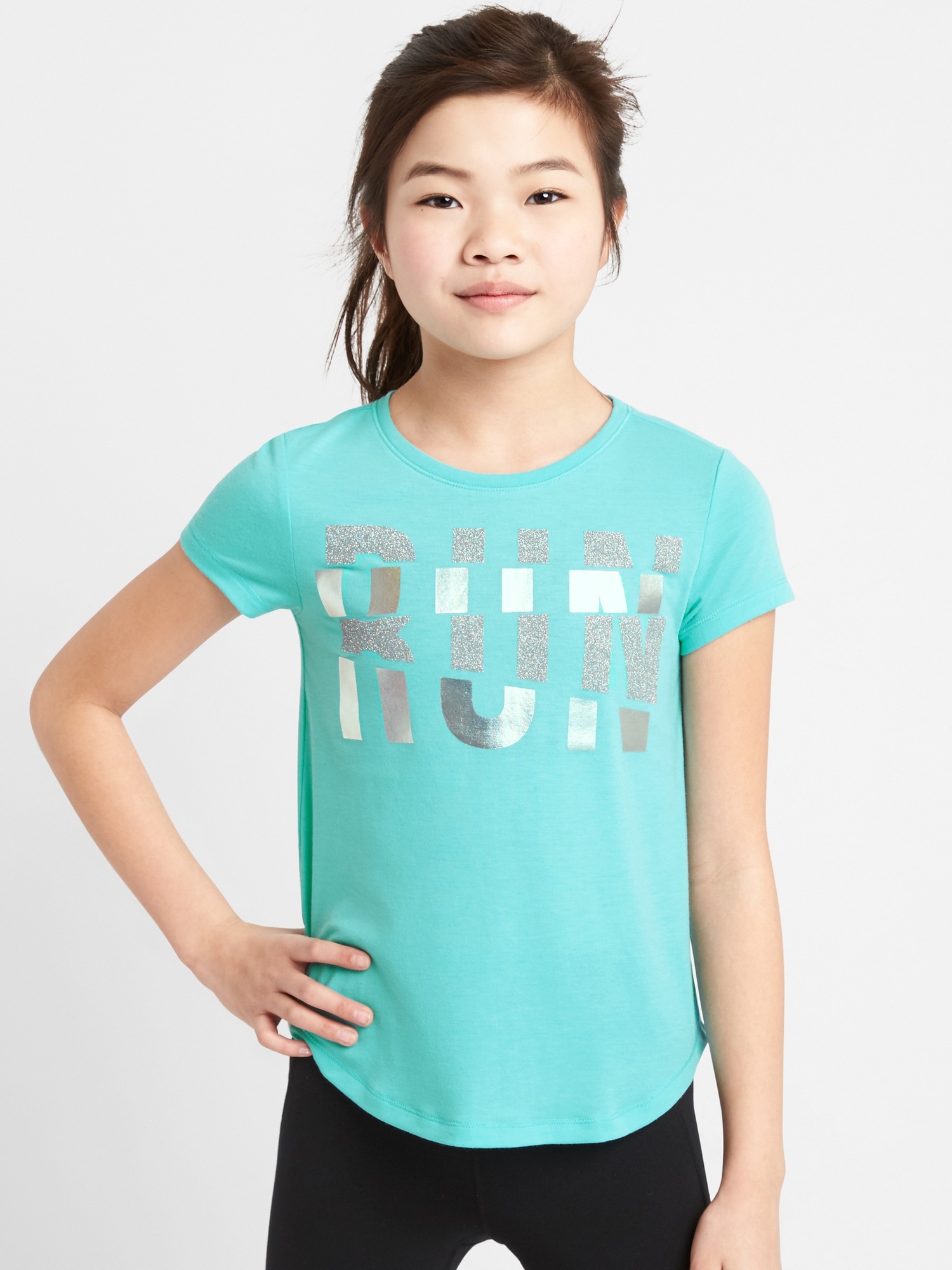 GapFit Kids Split-Back Graphic T-Shirt | Gap