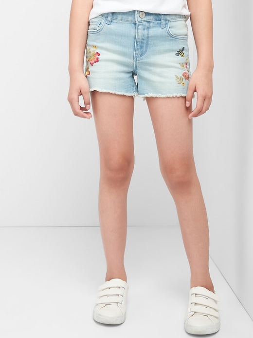 Image number 2 showing, Kids Floral Embroidered Shortie Shorts