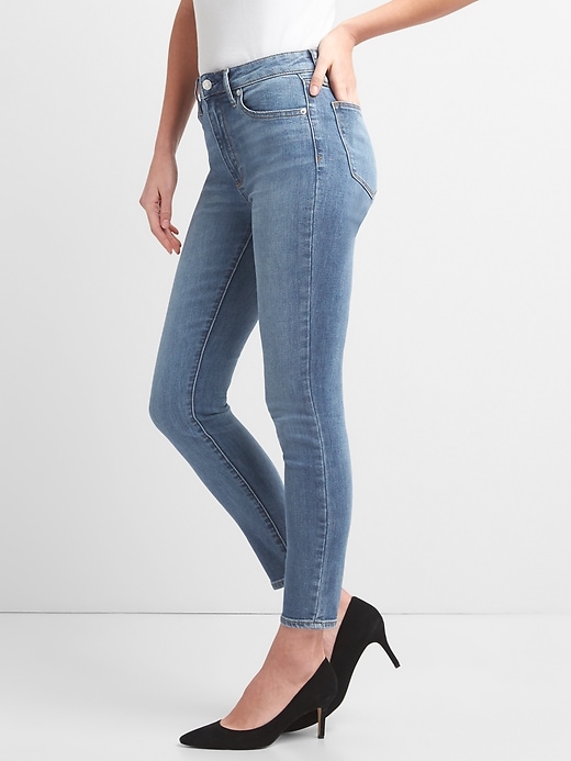 Image number 1 showing, Washwell High Rise Curvy True Skinny Jeans
