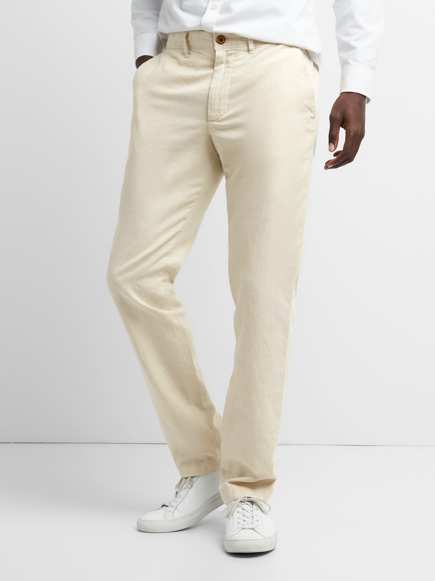 Buy GAP Men Brown Linen Khakis In Slim Fit - NNNOW.com