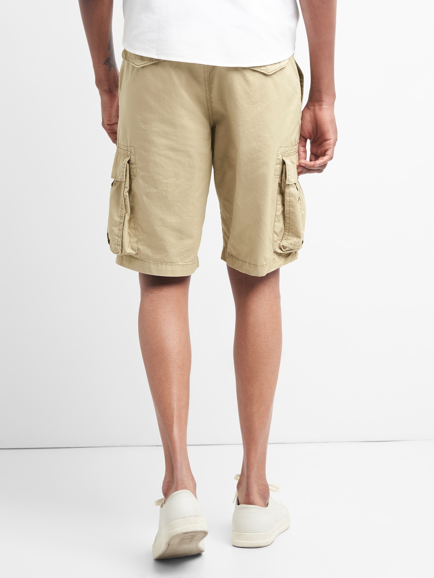 Gap men's 12 inch on sale shorts