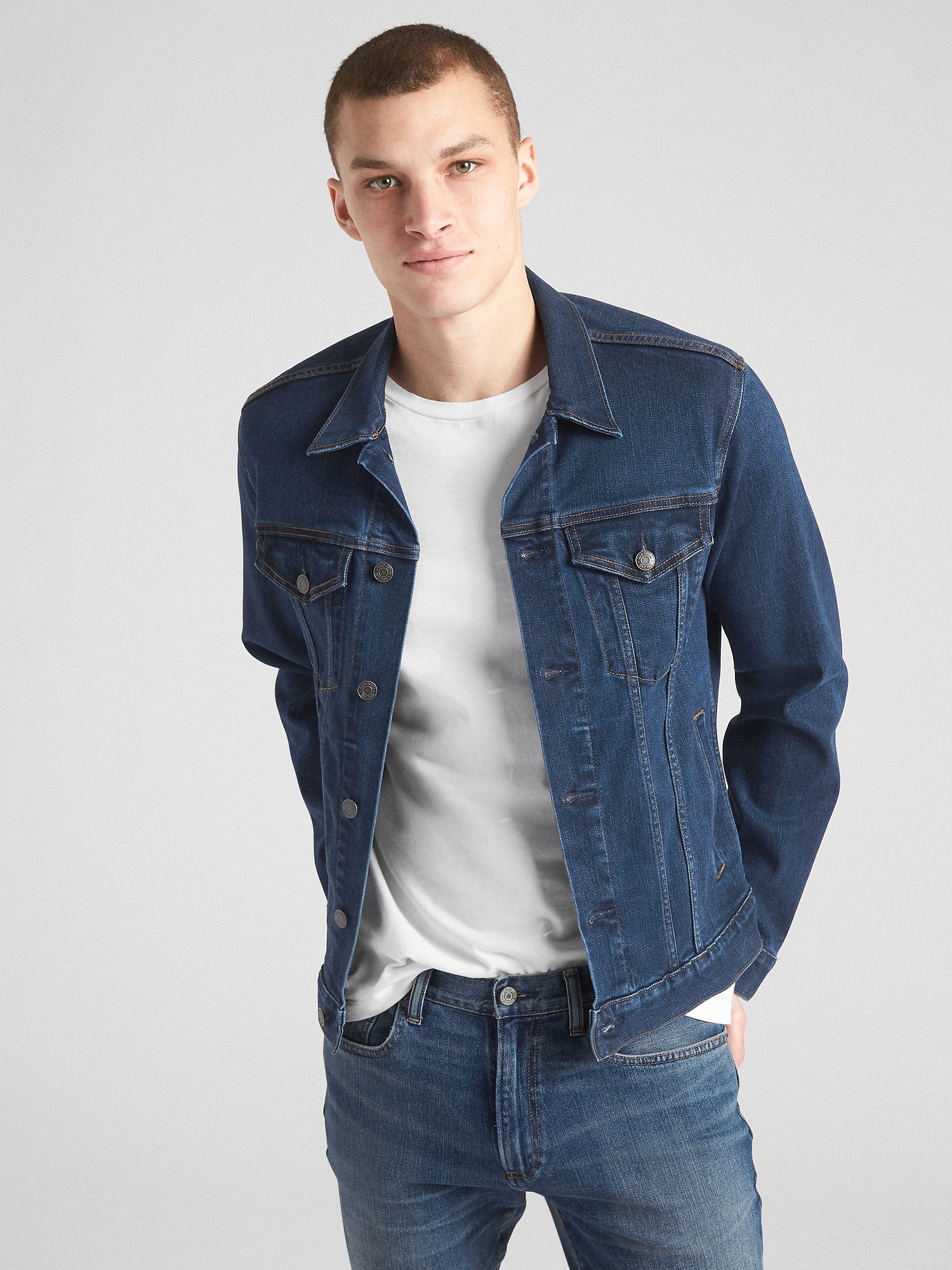 Gap soft wear store icon denim jacket