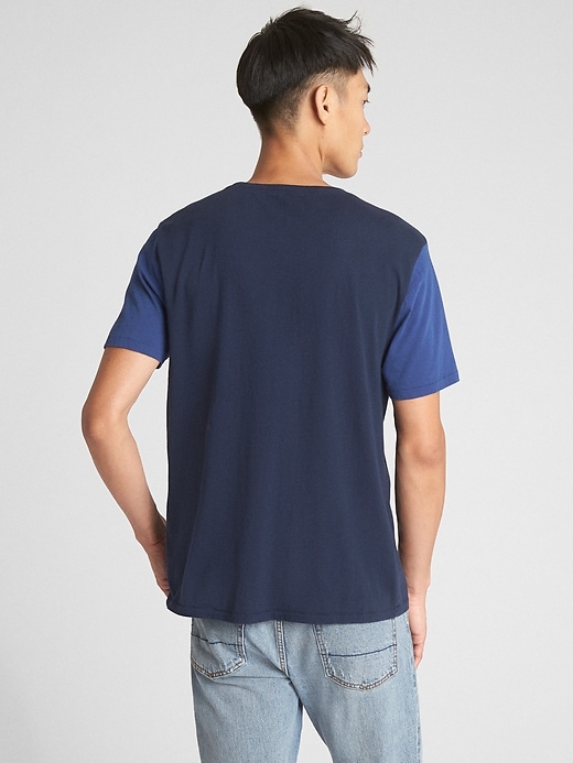 Image number 2 showing, Pocket T-Shirt