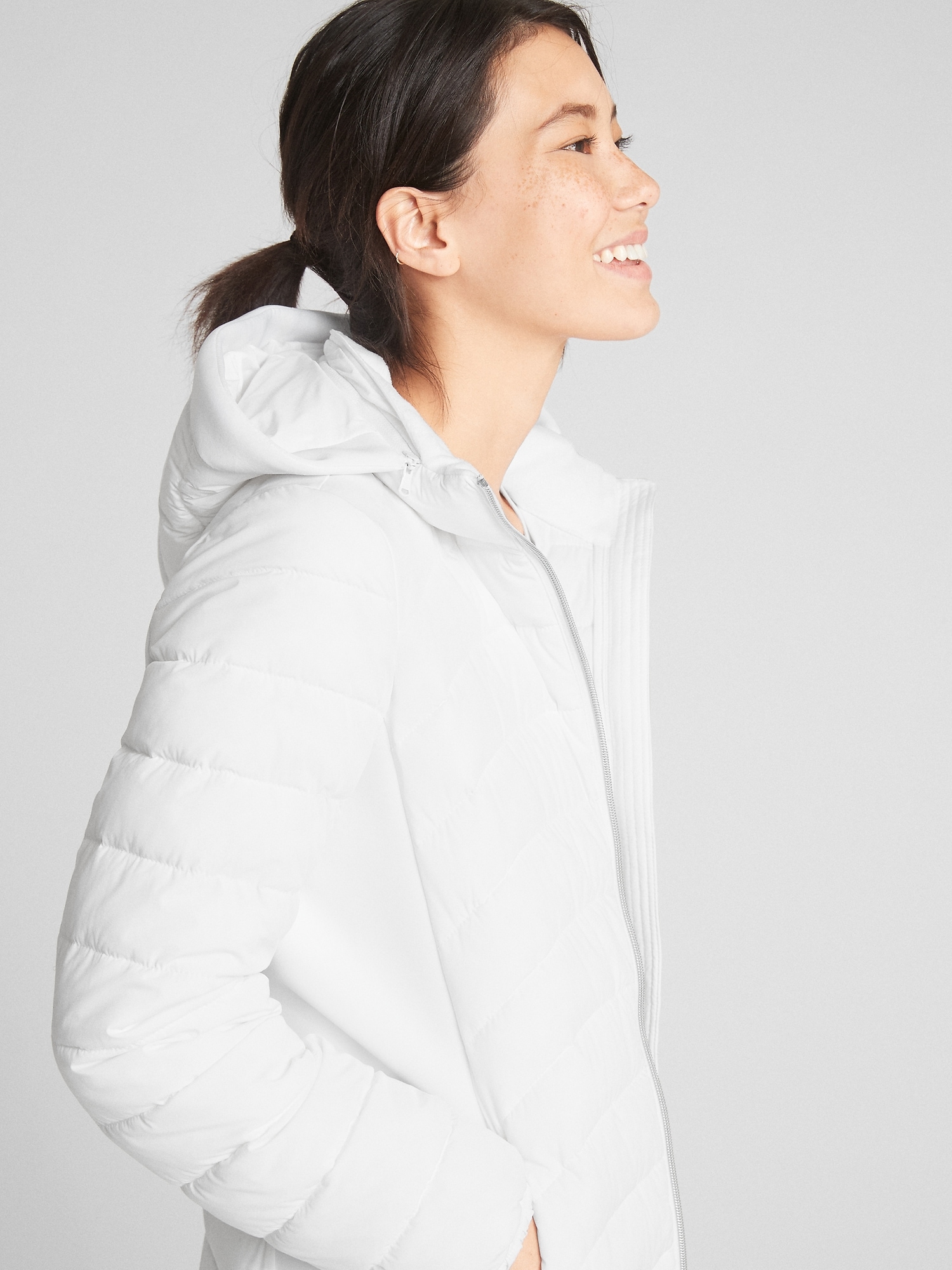 Gapfit lightweight hooded puffer on sale jacket