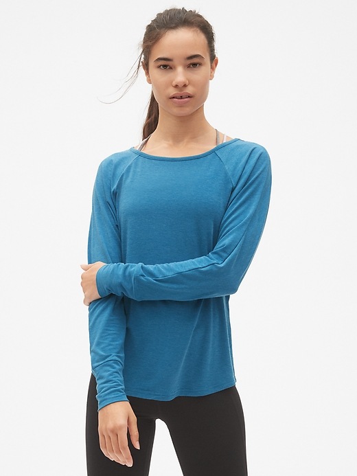 GapFit Double-Layer Long Sleeve Cut-Out Top | Gap