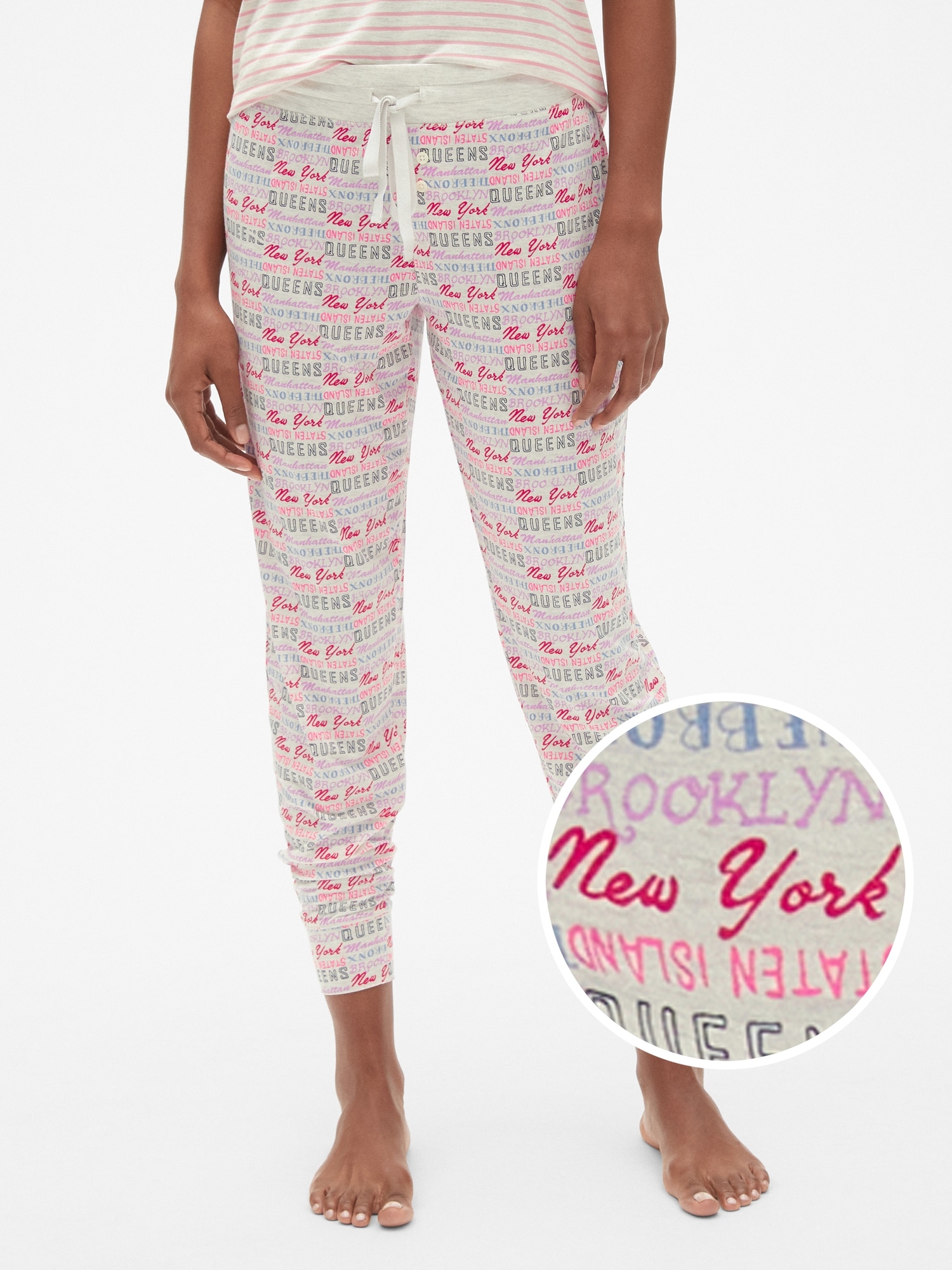 Print joggers cheap in modal