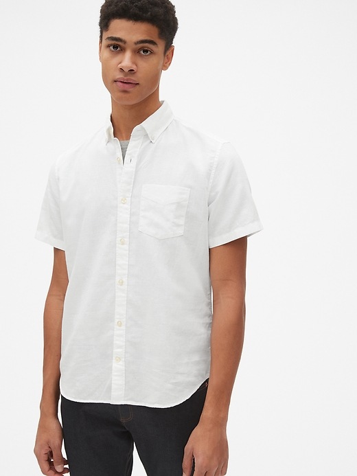 Standard Fit Short Sleeve Shirt in Linen-Cotton | Gap