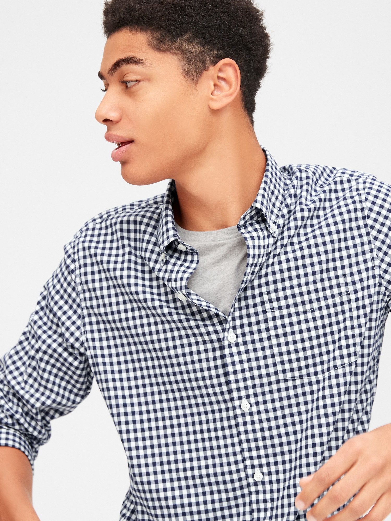 gap button up shirt