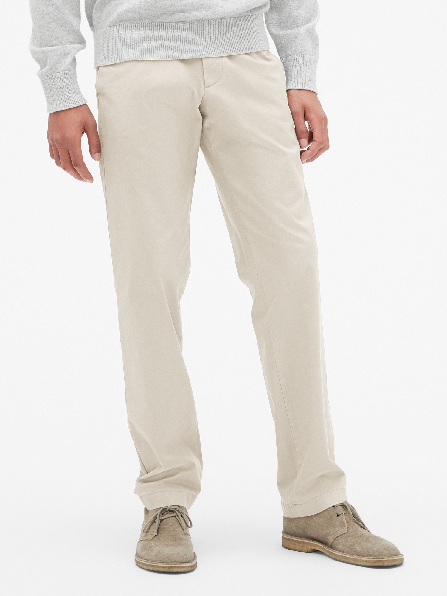 Original Khakis in Straight Fit with GapFlex