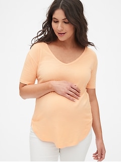 white t shirt maternity