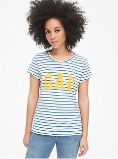 gap black t shirts