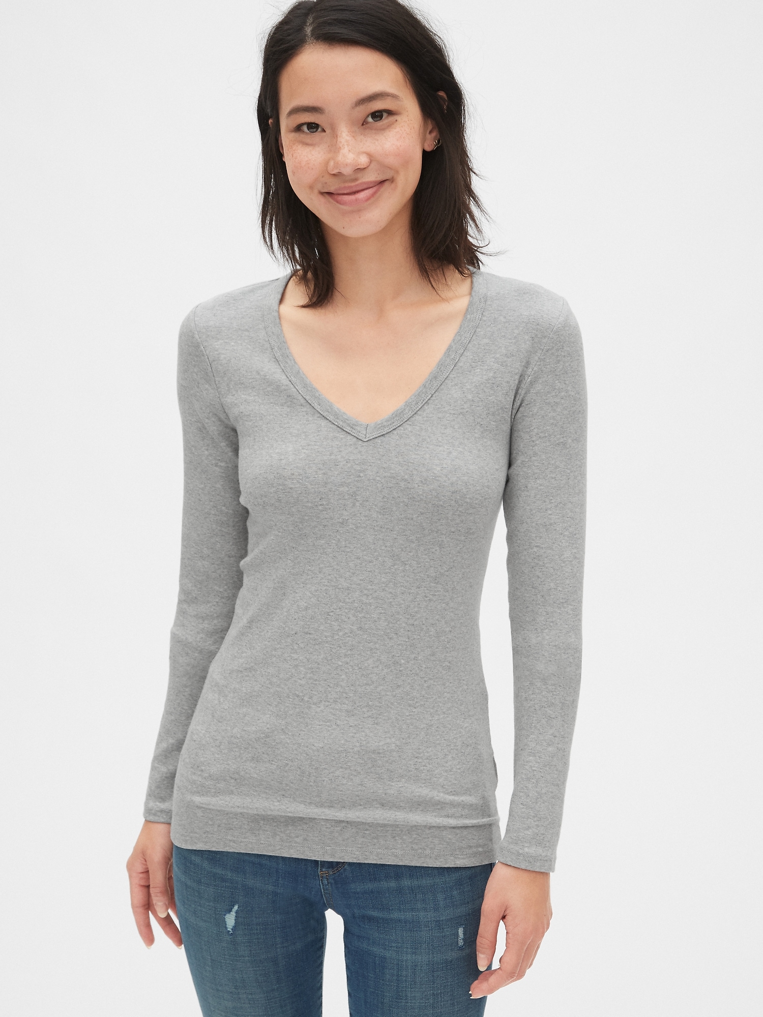 gap v neck